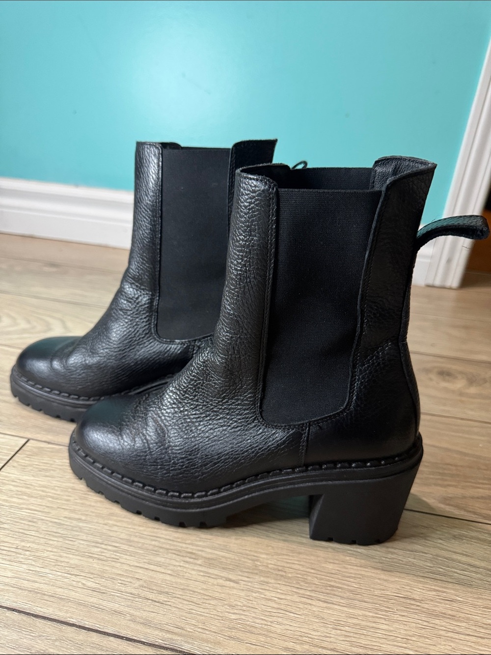 L’intervalle Black Leather Boots